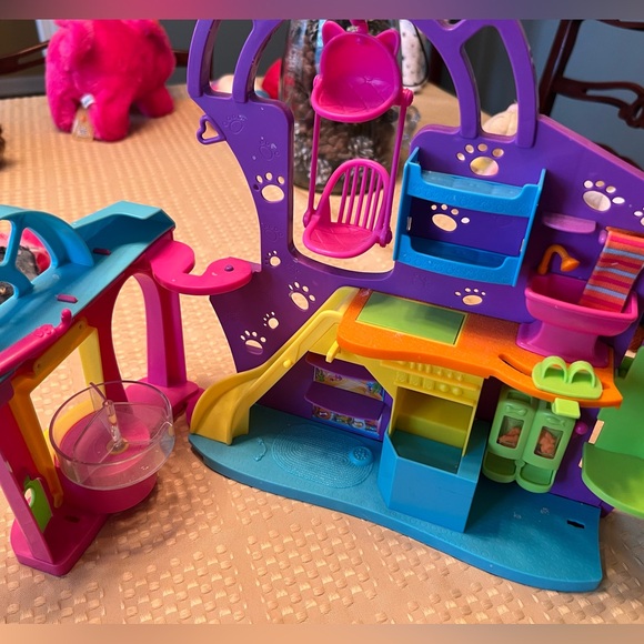 Polly Pockets 2010’s Version - Picture 2 of 8